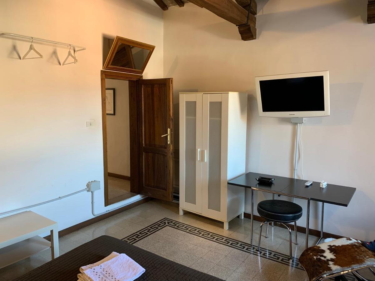 Porta Conca Apartments Риети Екстериор снимка